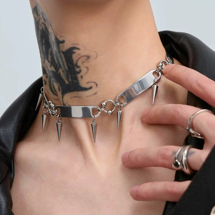 Colar Abismo Prateado